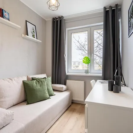 Kwatera prywatna Sztormowa 8c, 1,4km Do Morza, 700m Do Ergo Areny, 900m Do Hipodromu *