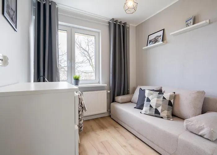 Sztormowa 8c, 1,4km Do Morza, 700m Do Ergo Areny, 900m Do Hipodromu Homestay szállás Gdańsk